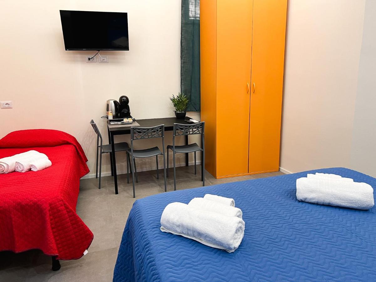 Al 115 Rooms Каляри Екстериор снимка